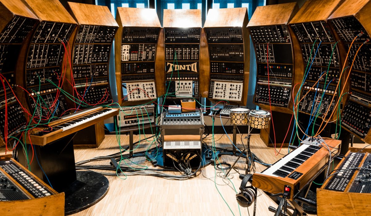 Learn About the Revolutionary Moog Modular Synthesizer in New Virtual Moogseum Tour img