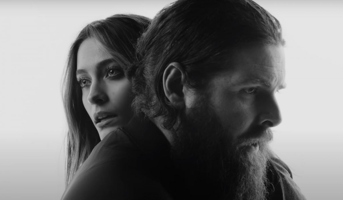 Paris Jackson shares video for Andy Hull collaboration ‘Eyelids’ img