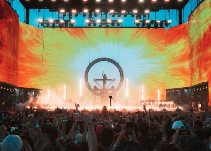 Zedd Secures His First Billion-Play Song On Spotify With Grey, Maren Morris Collab, “The Middle” img