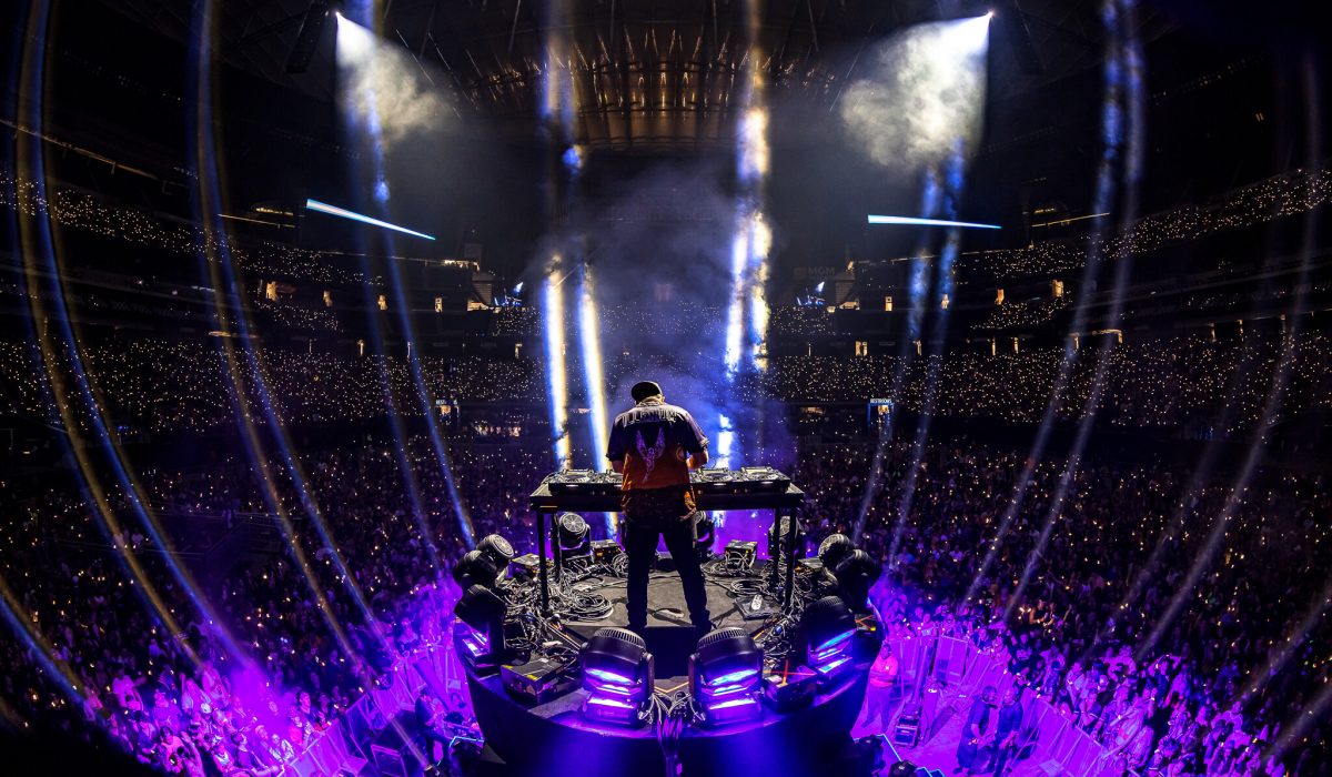 ILLENIUM’s post-trilogy chapter instates on matured fourth album, ‘Fallen Embers’ – Dancing Astronaut img