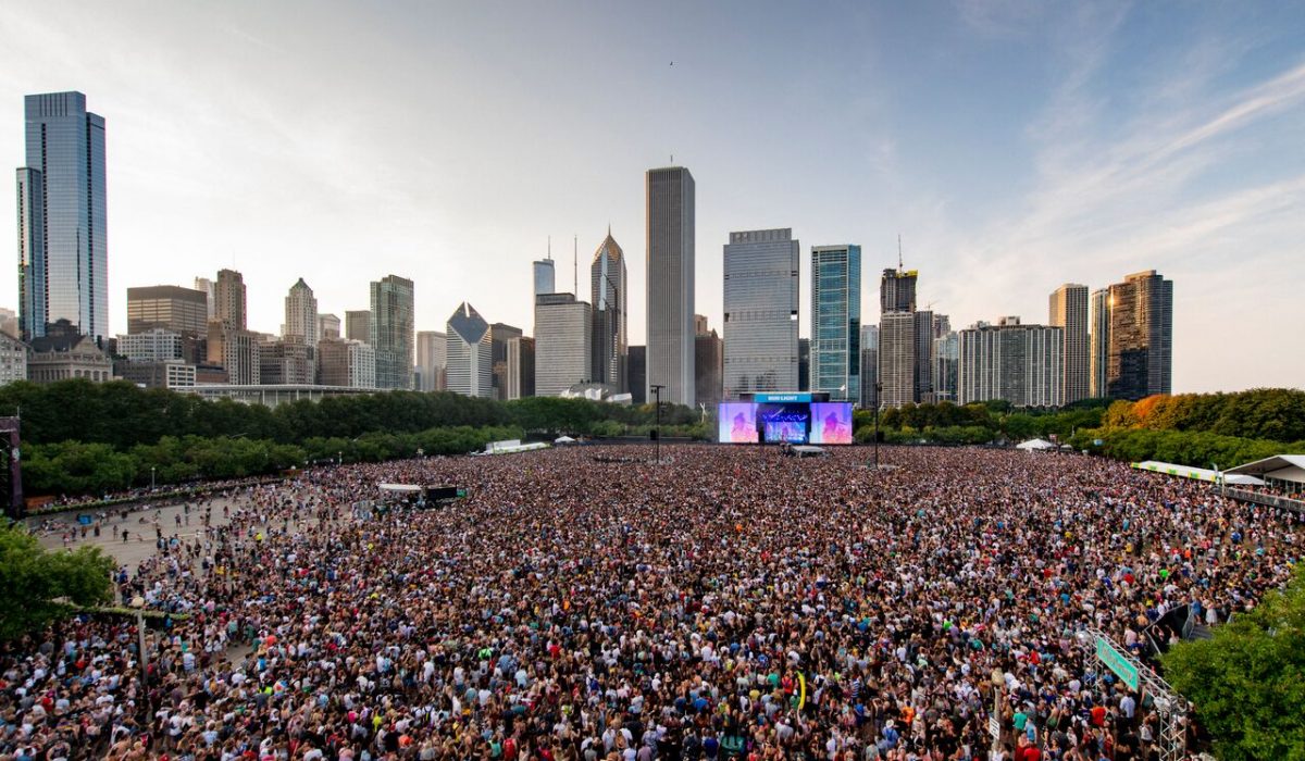 Lollapalooza Streams Reside on Hulu This Weekend with Steve Aoki, Jauz, Oliver Heldens & Extra img