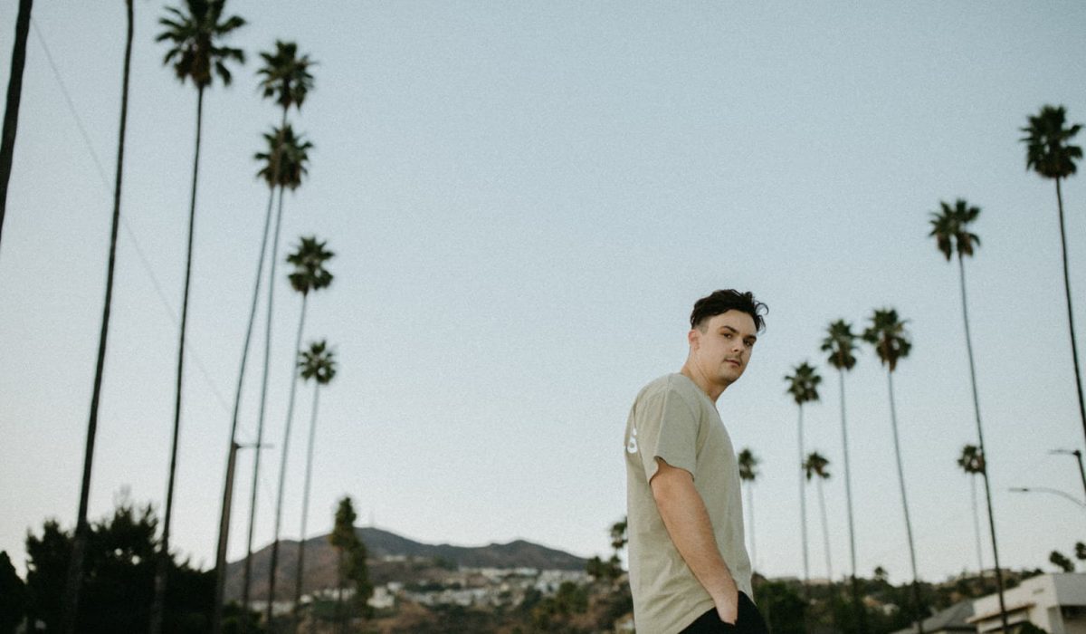 NATIIVE Flexes Home Mastery In New Single “Rewind” img