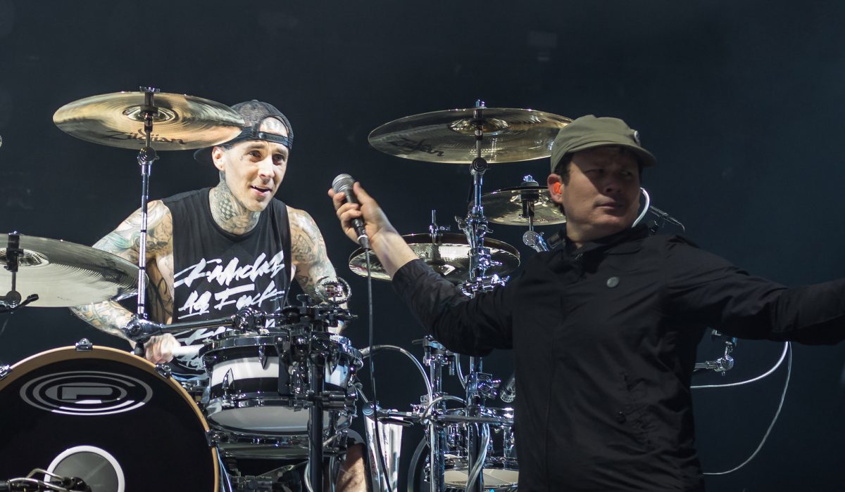 Tom DeLonge has talked to Travis Barker a few Field Automotive Racer reunion img