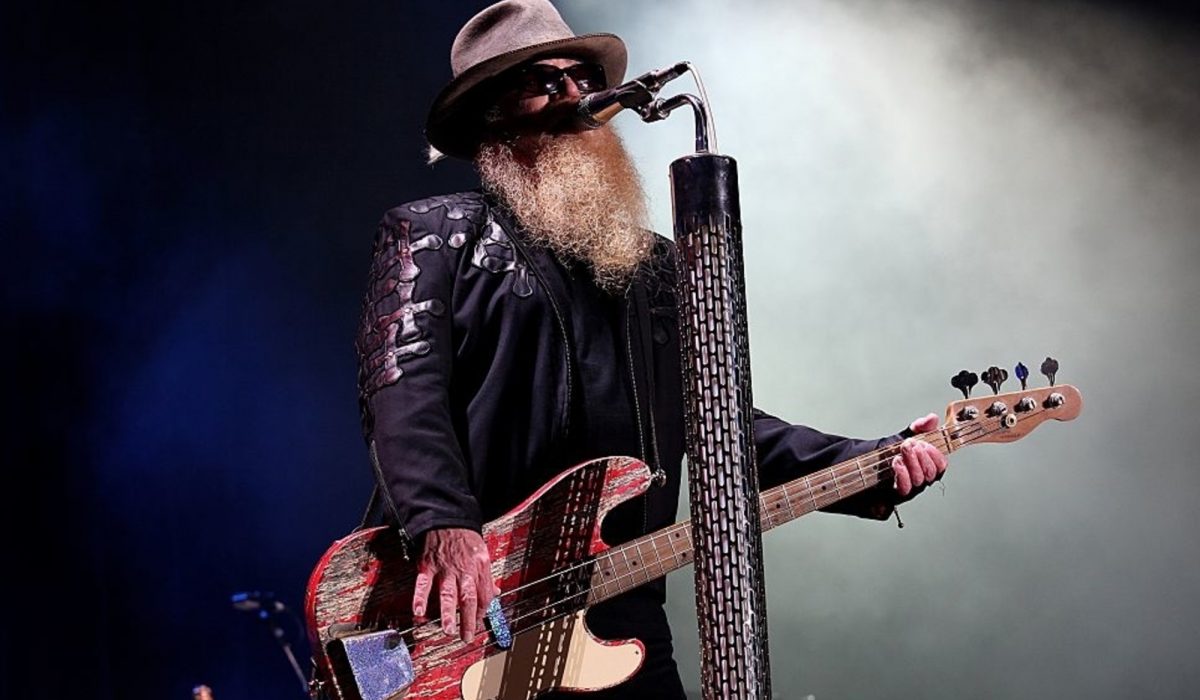 Tributes paid to ZZ Prime bassist Dusty Hill, who has died aged 72 img