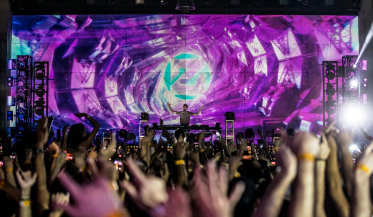 Zedd floods The Brooklyn Mirage with colour throughout venue debut | Photographs by Alive Protection – Dancing Astronaut img