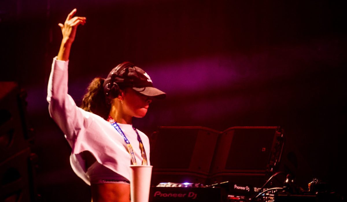 TSHA turns in second single from upcoming ‘OnlyL’ EP, stream ‘Energy’ img