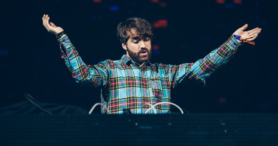 Oliver Heldens Remixes Home Traditional “One other Likelihood” for its twentieth Anniversary img