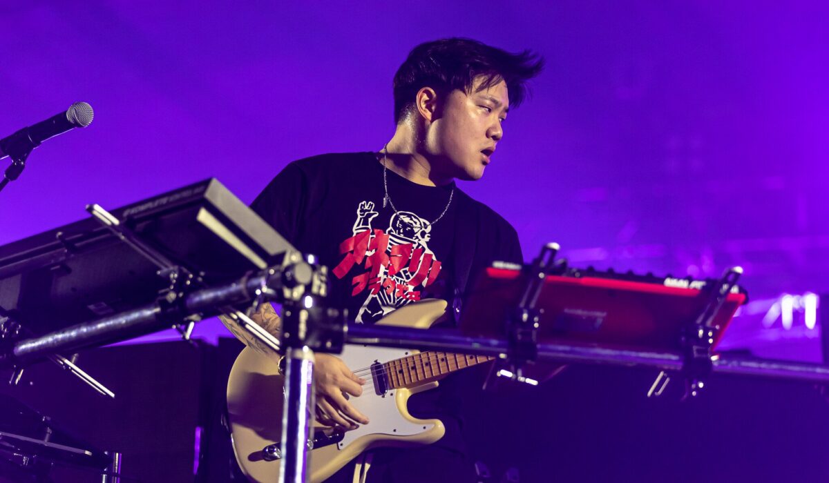 Dabin Releases Third Studio Album, “Between Damaged” img