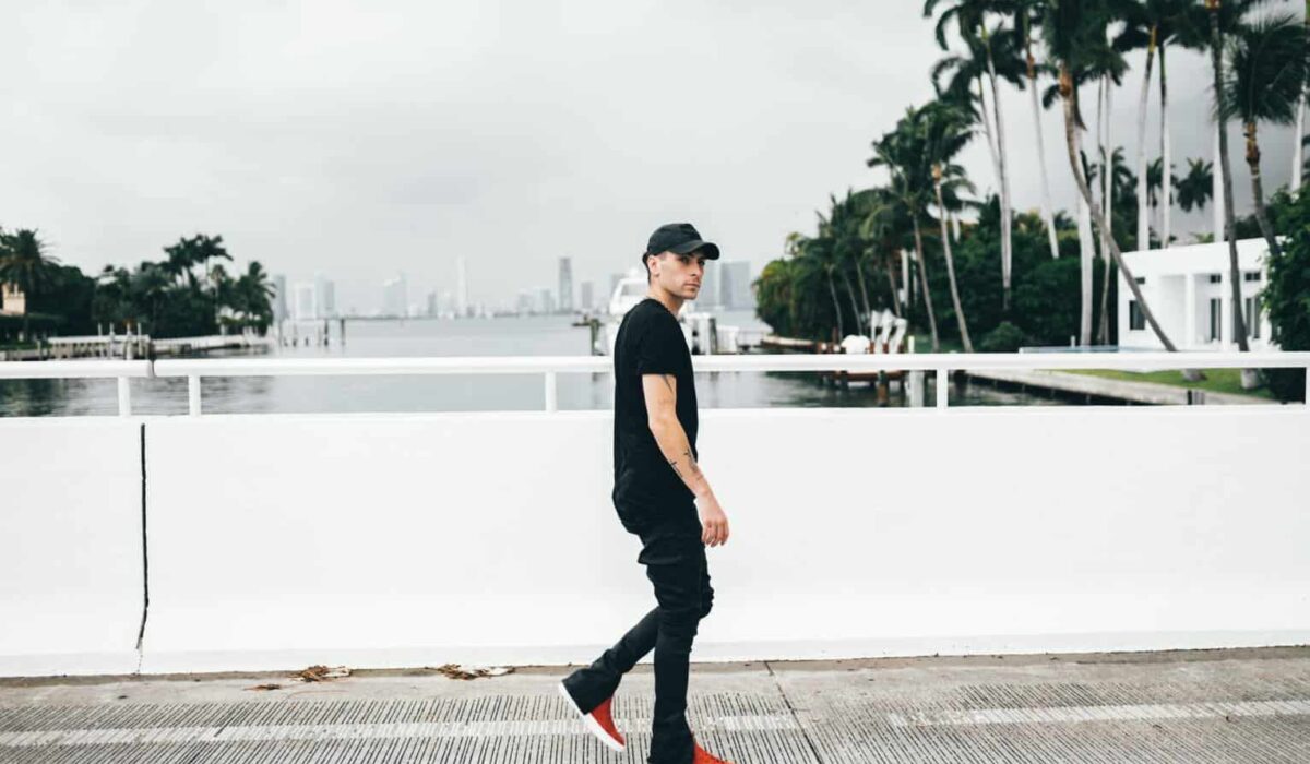 Luke Alexander Turns Up The Warmth with Distinctive Spin on “Do not Inform Em” img