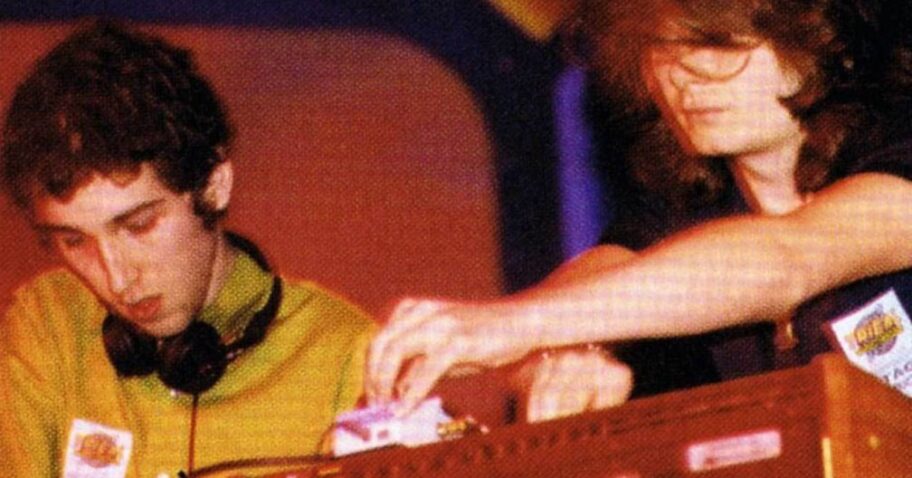 Daft Punk Twitch dwell stream of 1997 live performance img