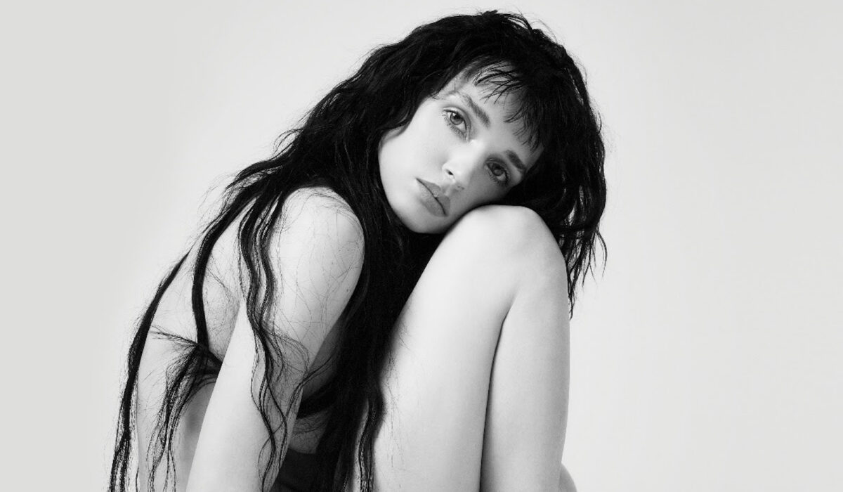 Poppy shares new music ‘FYB’ from upcoming EP ‘Stagger’ img