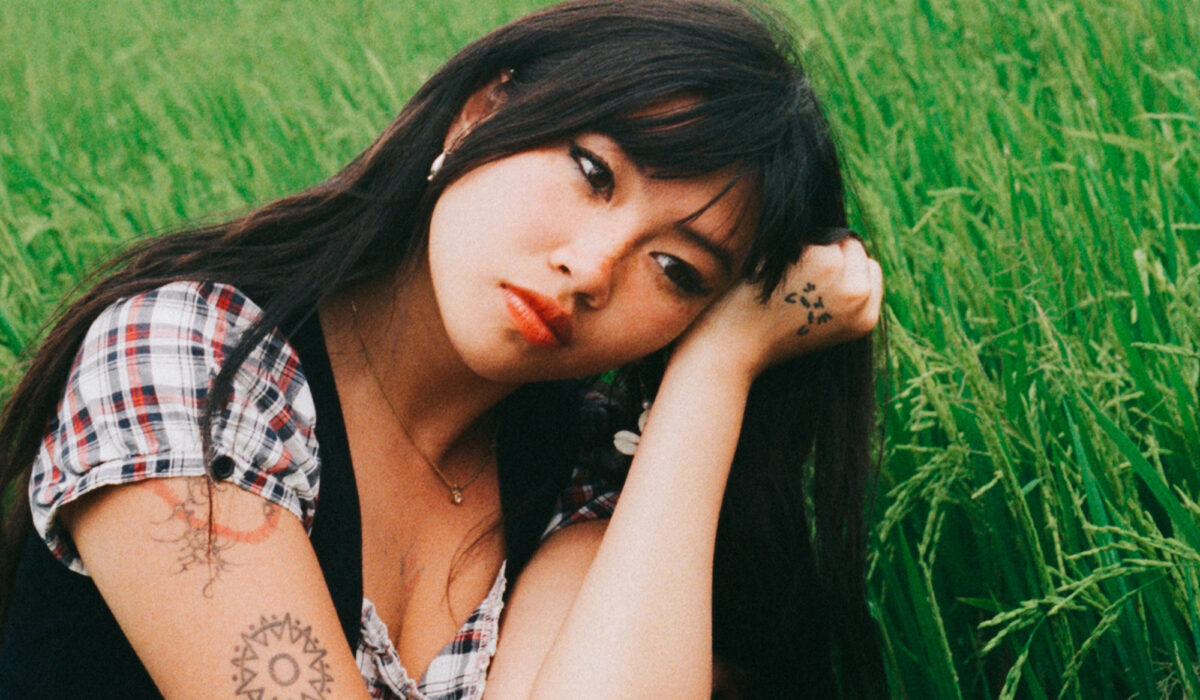 Beabadoobee gets stuck in love on dreamy new single ‘Glue Song’ img