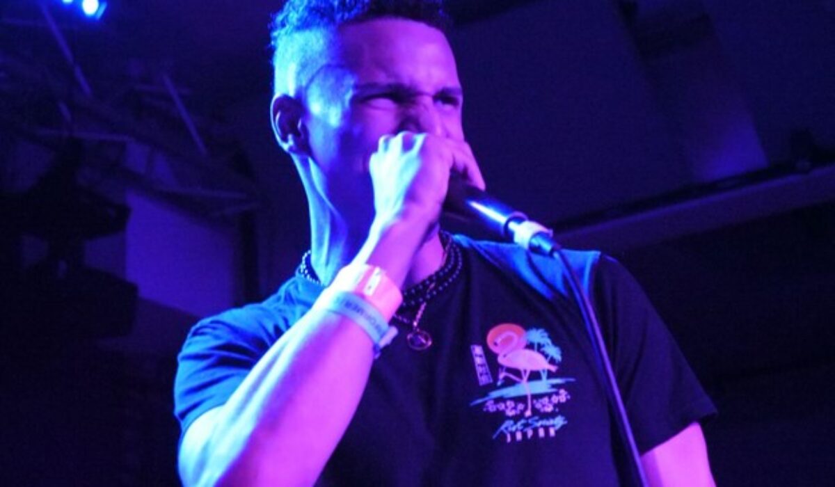 Benny D – “Bright Lights” img