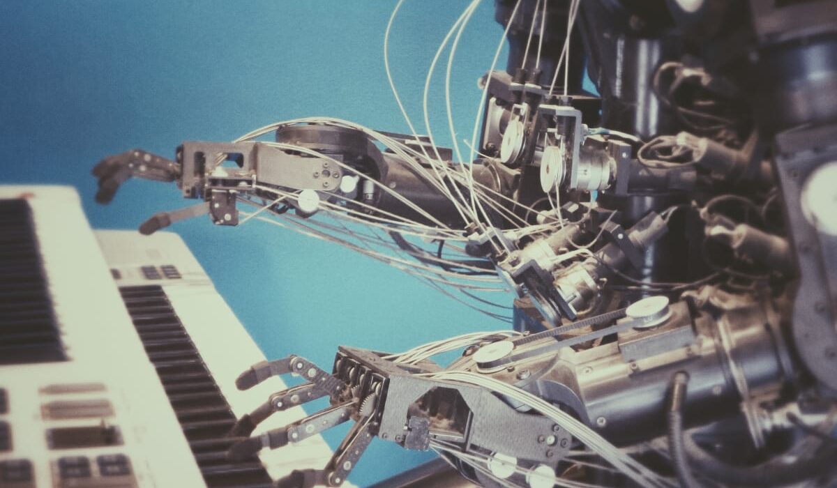 Listen to a Melodic Techno Song Written by Google's AI Text-to-Music Generator img