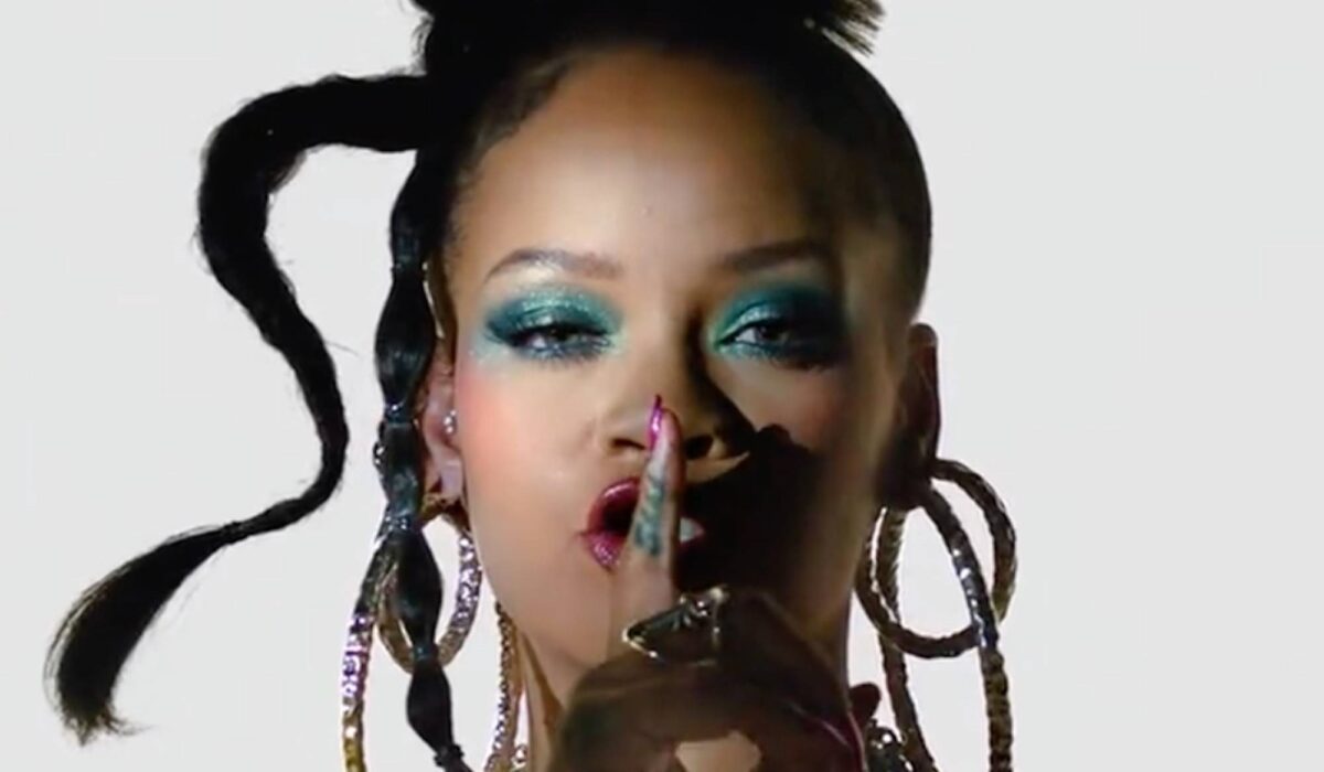 Rihanna has already changed her Super Bowl Half Time show setlist 39 times img