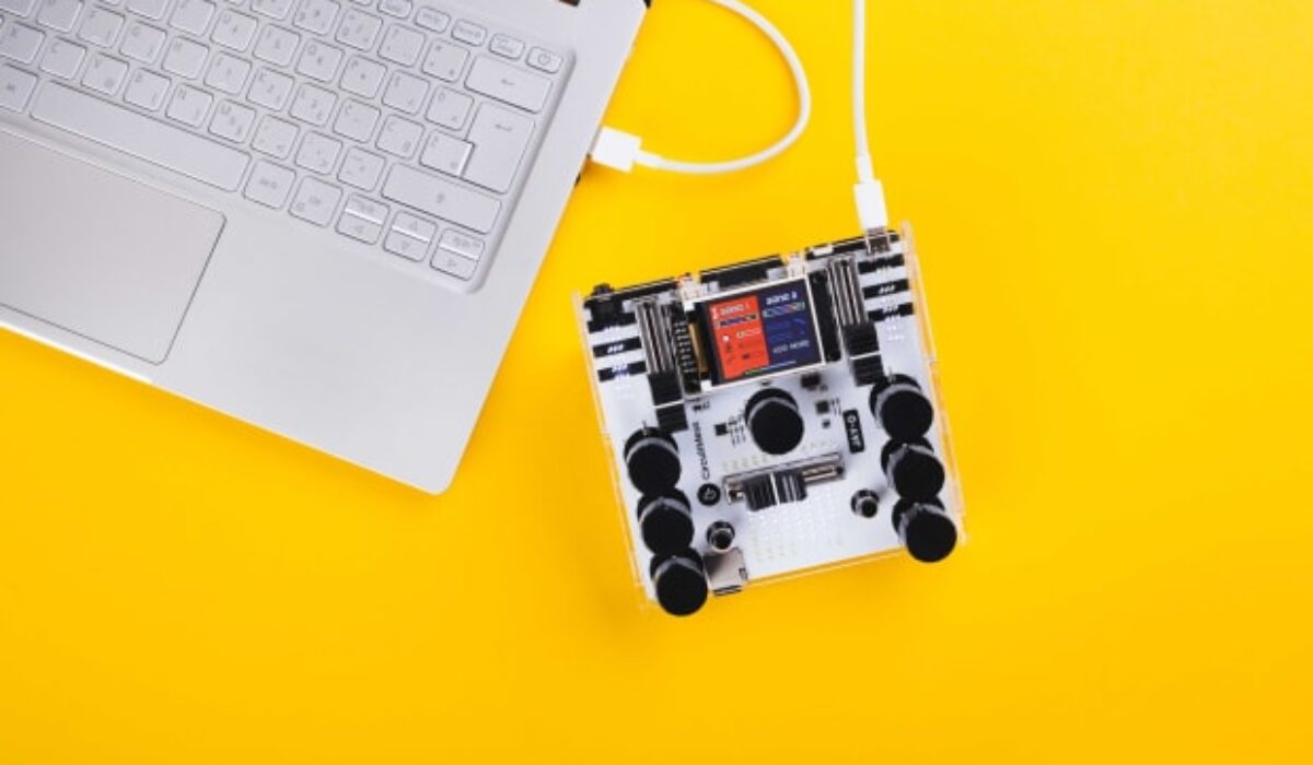 This Ingenious Device Teaches Kids How to DJ While Learning STEM Skills img