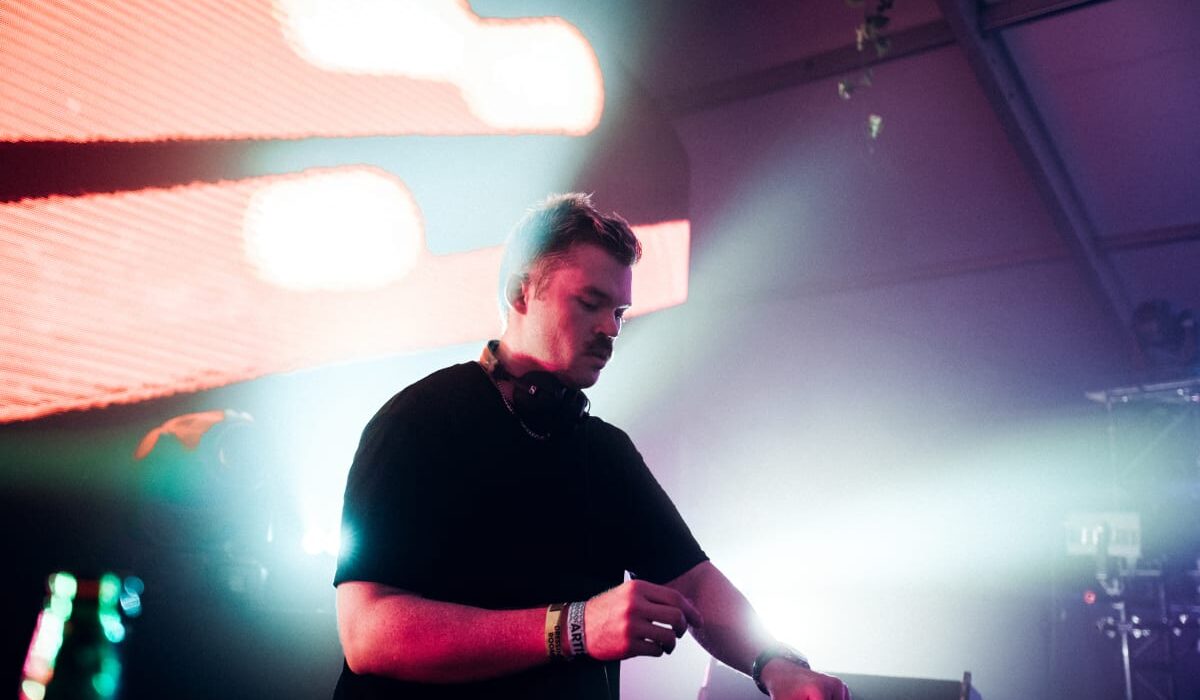 Watch: Dom Dolla Gets Introduction From the Kelce Brothers During Super Bowl Weekend DJ Set img
