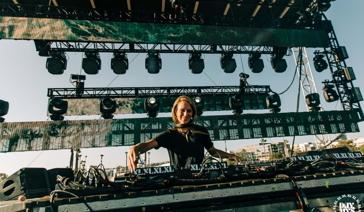 Delight In Nora En Pure's New Melodic House Single, "Indulgence" img