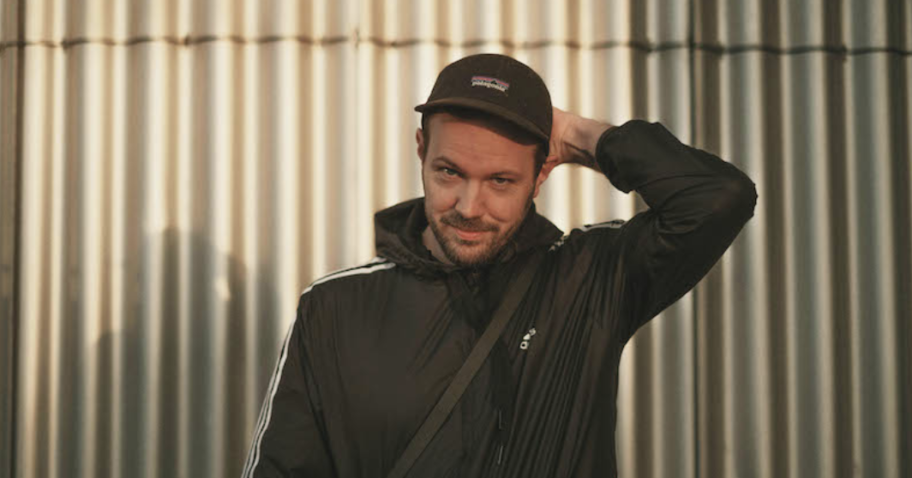 Frameworks Releases Beautiful Downtempo Single, “Cold” img