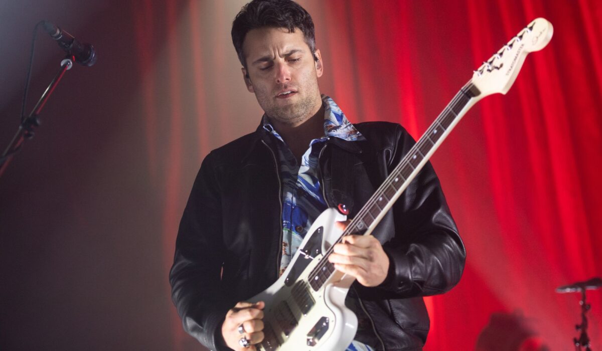 Freddie Cowan releases ‘Begin Again’ single from upcoming album img