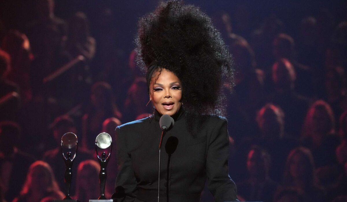 Janet Jackson to chronicle upcoming tour in new documentary ‘Family First’ img