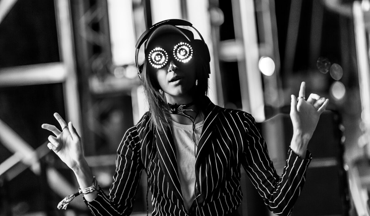 Rezz releases new goth-inspired single, “Suffer In Silence” img