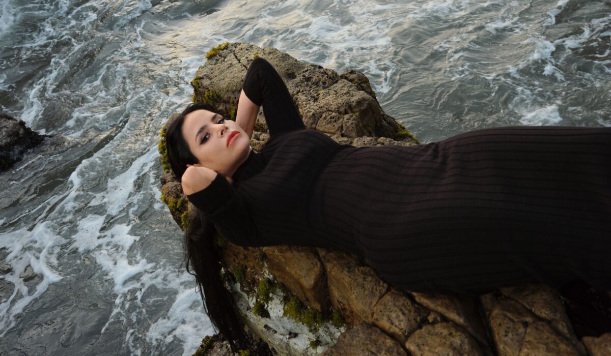 Sofia Kourtesis returns with vibrant new single, ‘Madres’ img