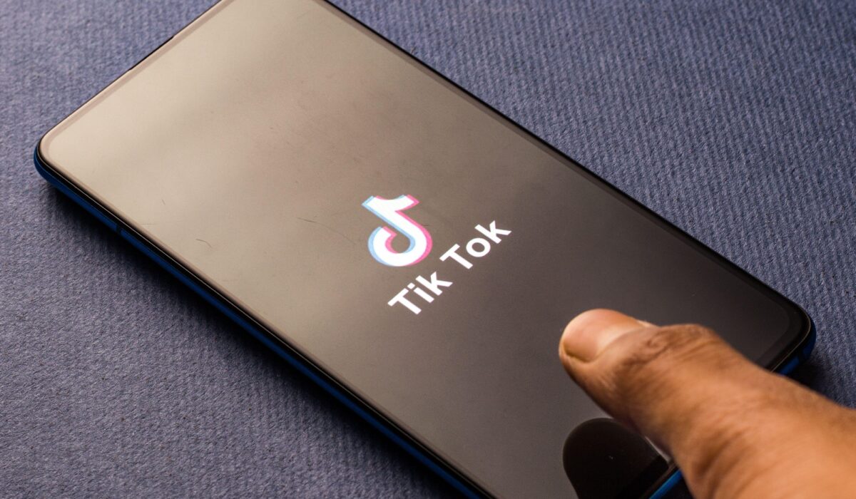 TikTok’s “iron grip” is short-changing British musicians, MP warns img