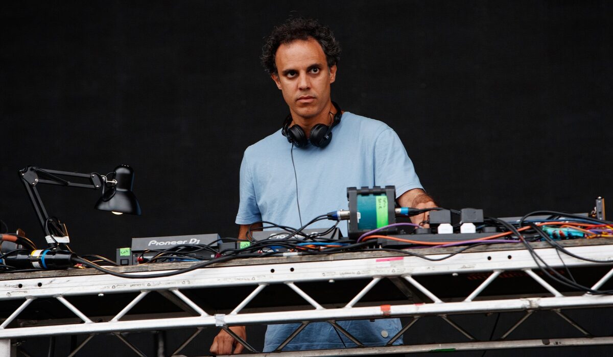 Listen to Four Tet’s synthy new track, ‘Three Drums’ img