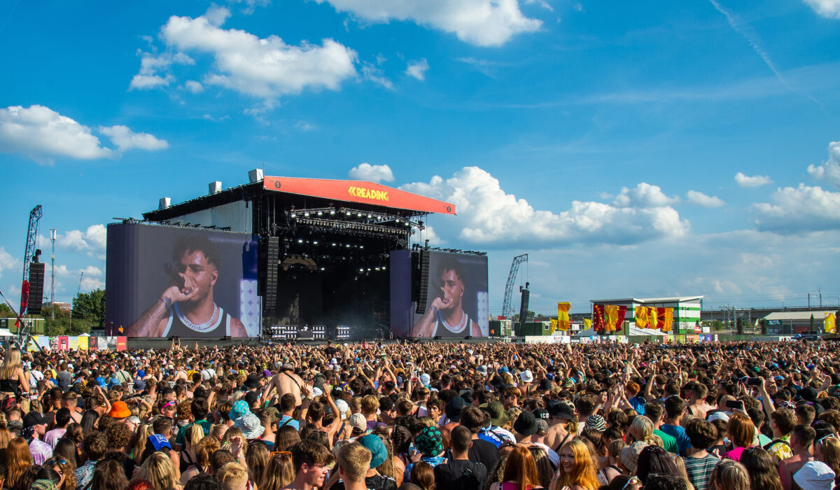 Mae Stephens, Cordae, Venbee and more for Reading & Leeds 2023 img
