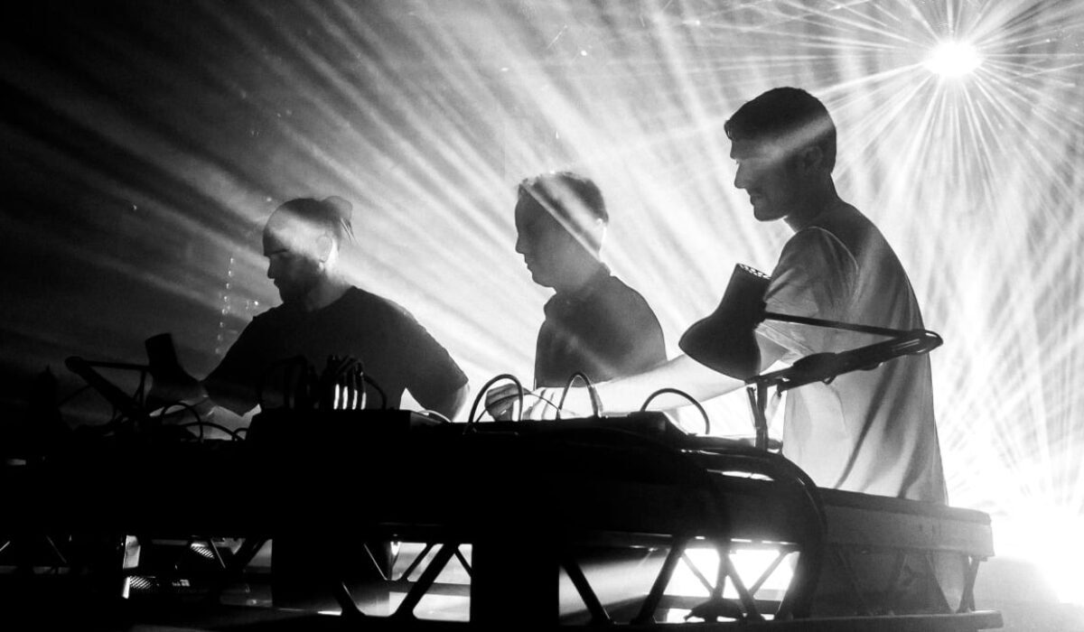 Skrillex, Fred again.. and Four Tet Confirmed as Last-Minute Coachella Headliners img