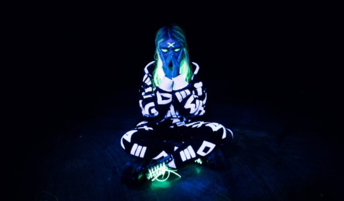 Whyte Fang's 2000% Spotify Spike Highlights Coachella's Influence on Streaming img