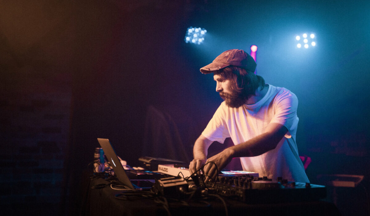 Chet Porter returns with ‘Today Tomorrow Forever,’ featuring fknsyd img
