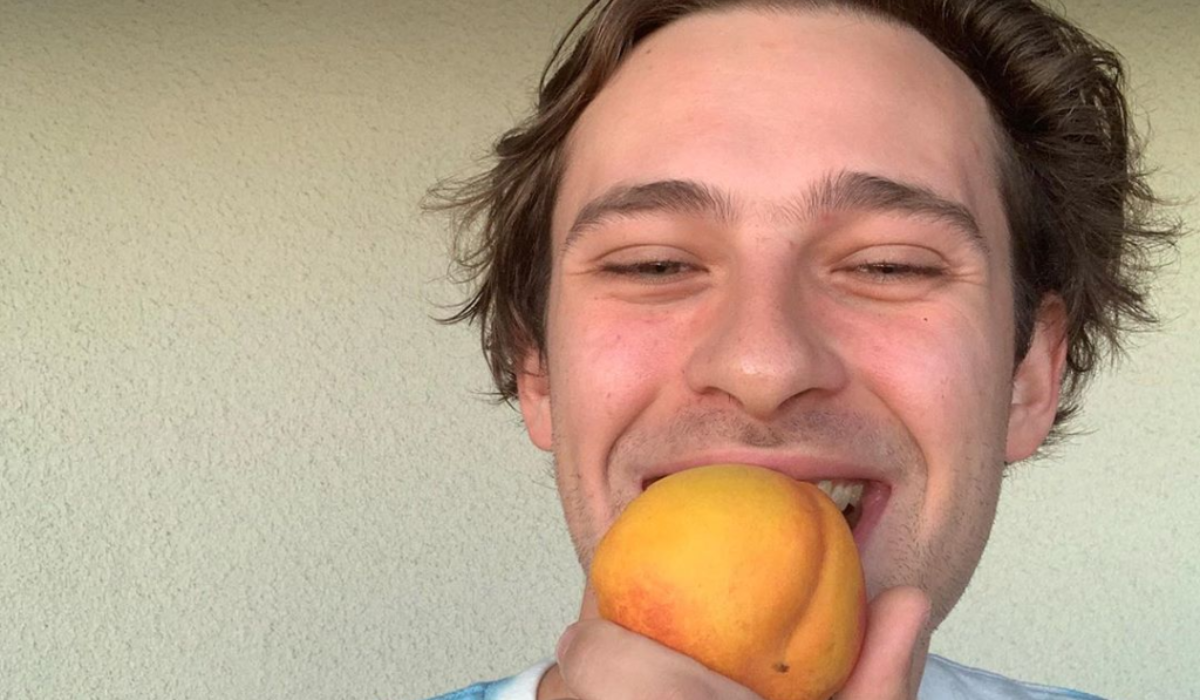 Flume teases something BIG dropping this Wednesday img