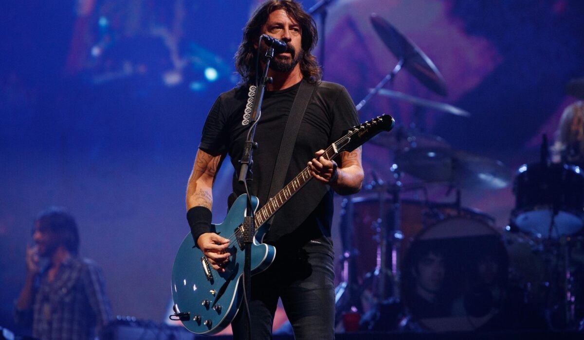 Foo Fighters share ‘Under You’ and announce free streaming event img