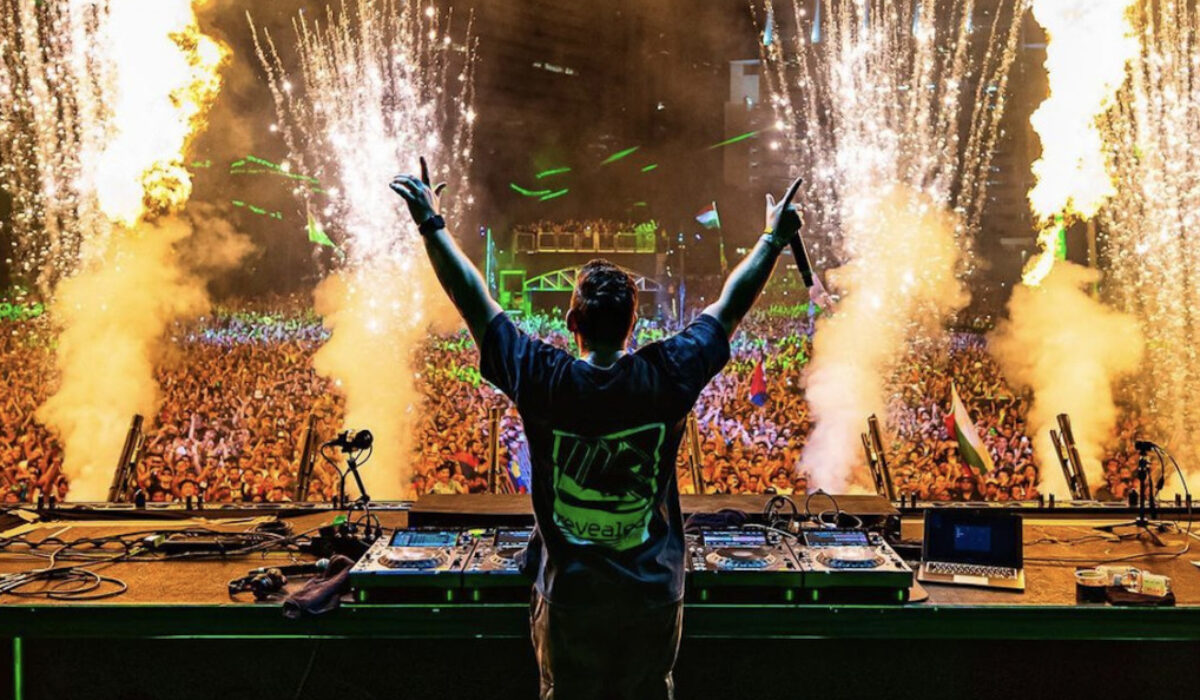 Hardwell, Maddix reunite to green light one of Ultra’s most-requested IDs with Luciana, ‘ACID’ – Dancing Astronaut img