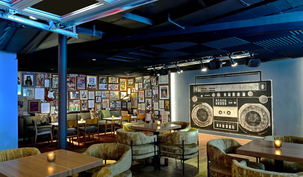 Hotel Ziggy on Sunset Strip: “Who really owns music?” img