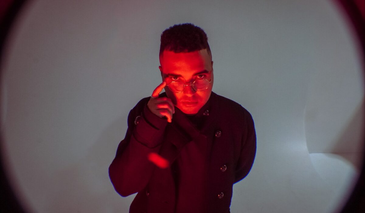 Julius Jetson releases new single, “Heartbeat” img