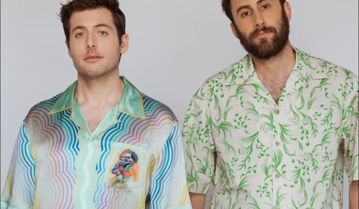 Two Friends and Russell Dickerson Drop Euphoric "More Than Yesterday" Ahead of "Planet Two Friends" Tour img