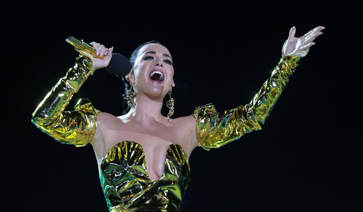 Watch Katy Perry perform at King Charles’ coronation concert img