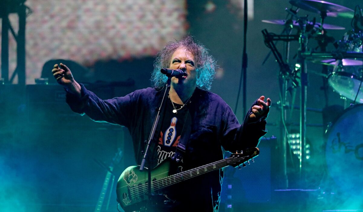 Watch The Cure debut new song ‘Another Happy Birthday’ on North American tour img