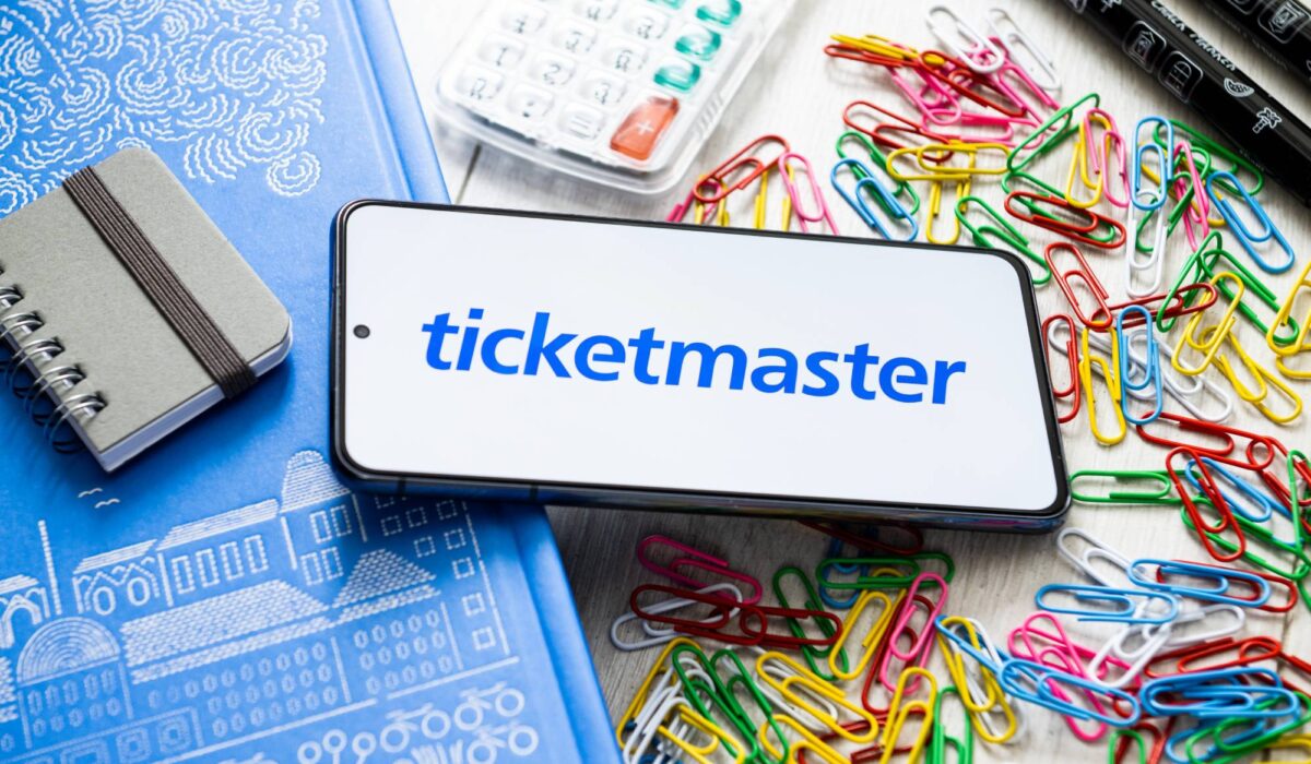 Ticketmaster will now eliminate all hidden fees img