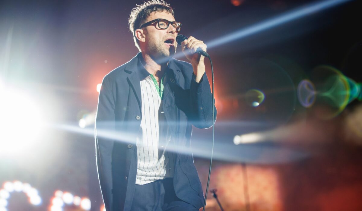Watch Blur bring ‘Country House’ back to setlist and air rarity ‘Luminous’ img