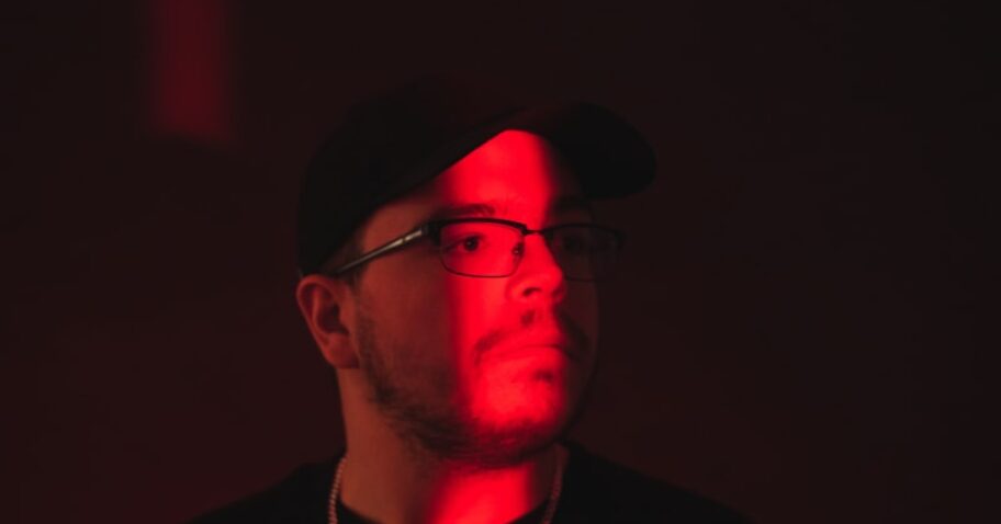 Ray Volpe Drops Metal-Infused Single, "EAT, SLEEP, RAGE" img