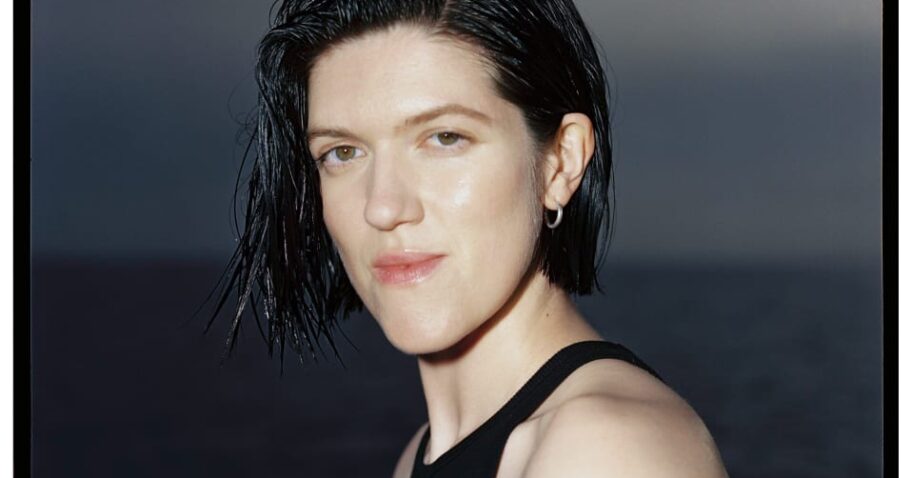 Romy Calls on Fred again.. to Produce Stunning Single, "The Sea" img