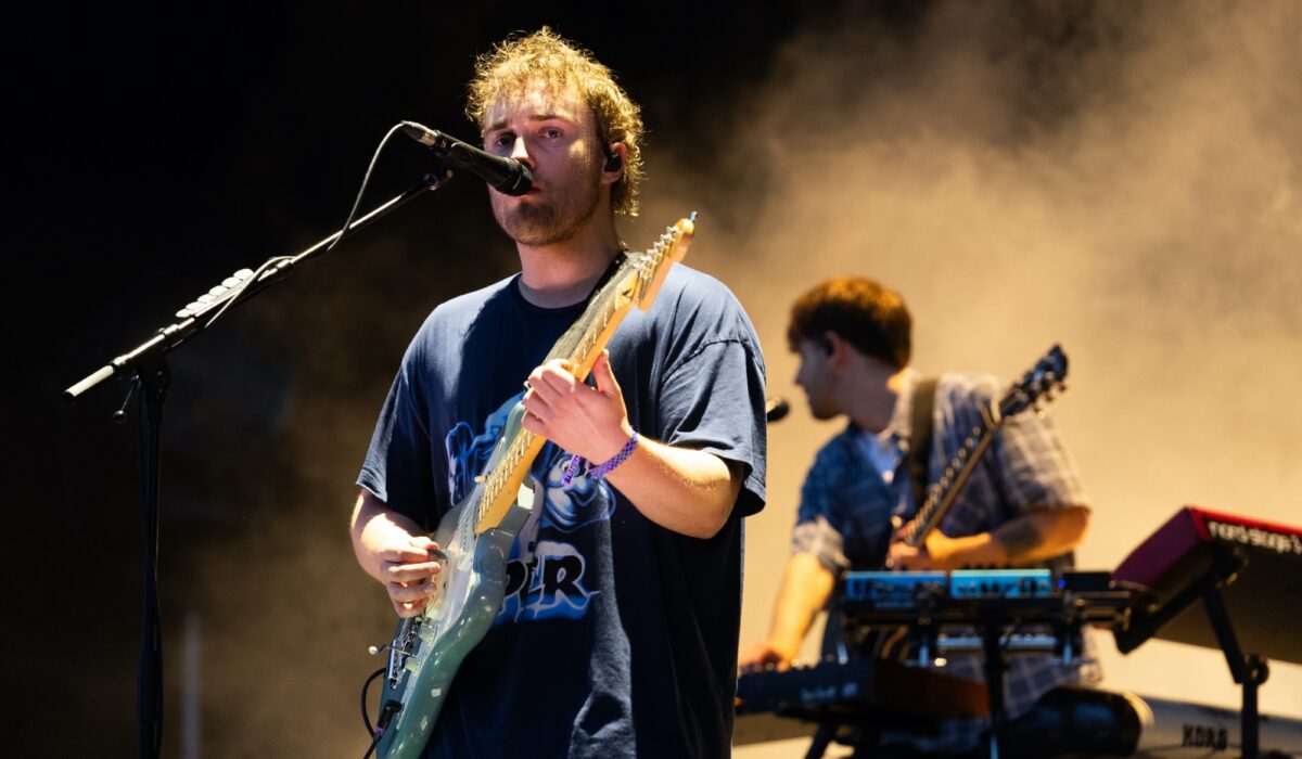 Watch Sam Fender cover Frightened Rabbit at TRNSMT 2023 img
