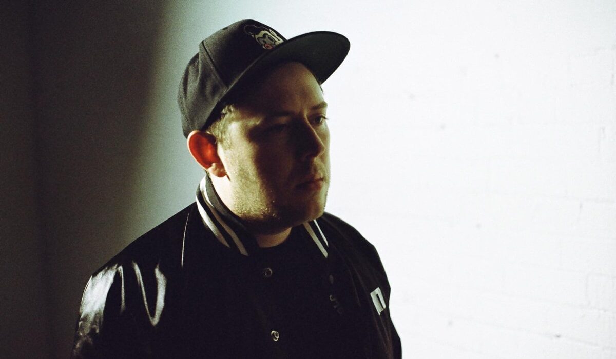Kill The Noise Shares Pensive Journey Into the Human Psyche on New Album, "HOLLOW WORLD" img