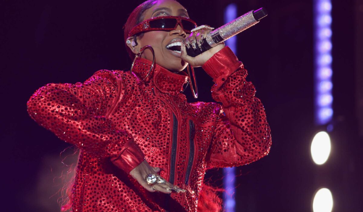 Missy Elliott reflects on the making of ‘The Rain (Supa Dupa Fly)’ music video img