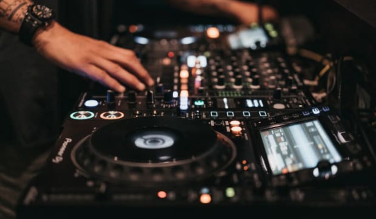 Pioneer DJ's Acquisition of Serato Challenged Over Anti-Competitive Concerns: Report img