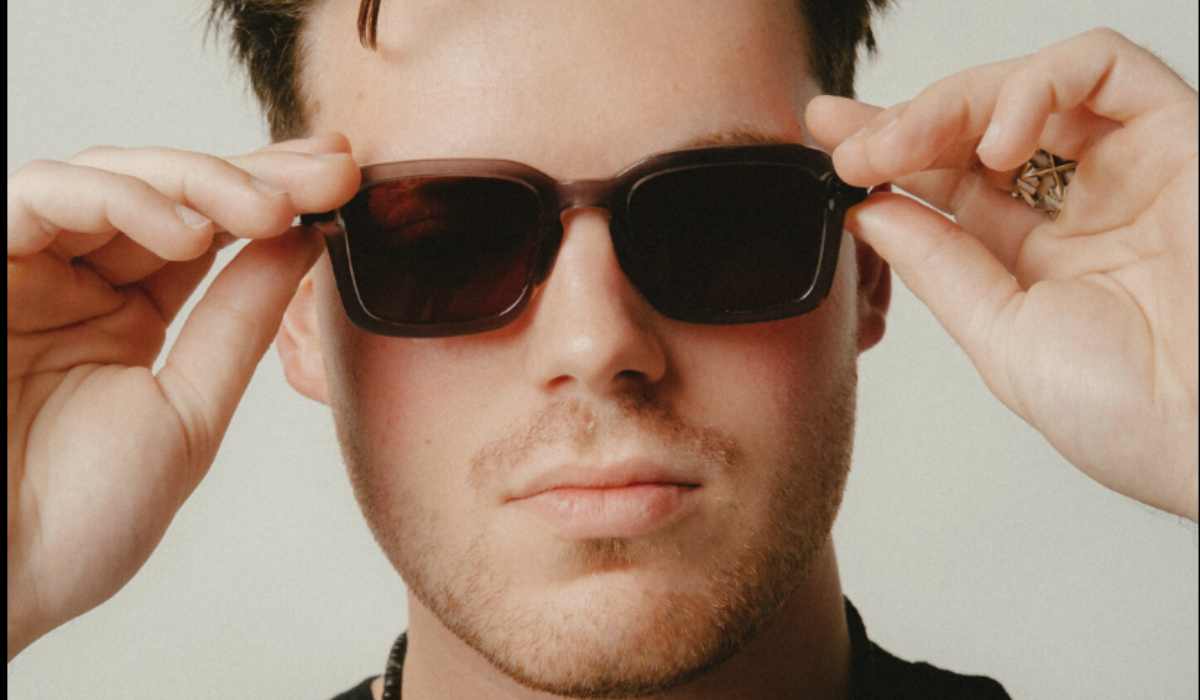 Ridley Bronson, The Disco Adventure Continues With New House Hit “Flex My Drip” img
